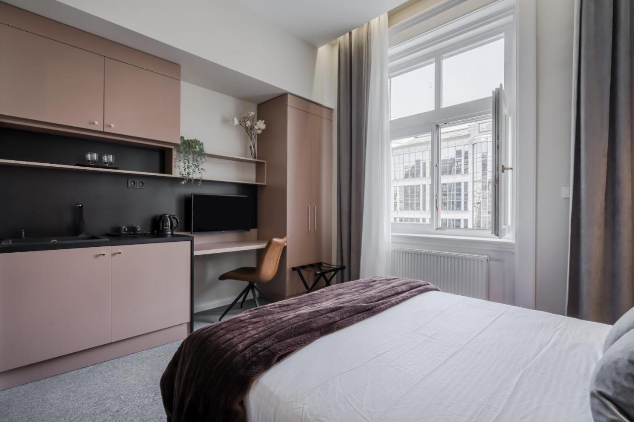 Astoria Boutique Suites- Best Location By Bqa بودابست المظهر الخارجي الصورة