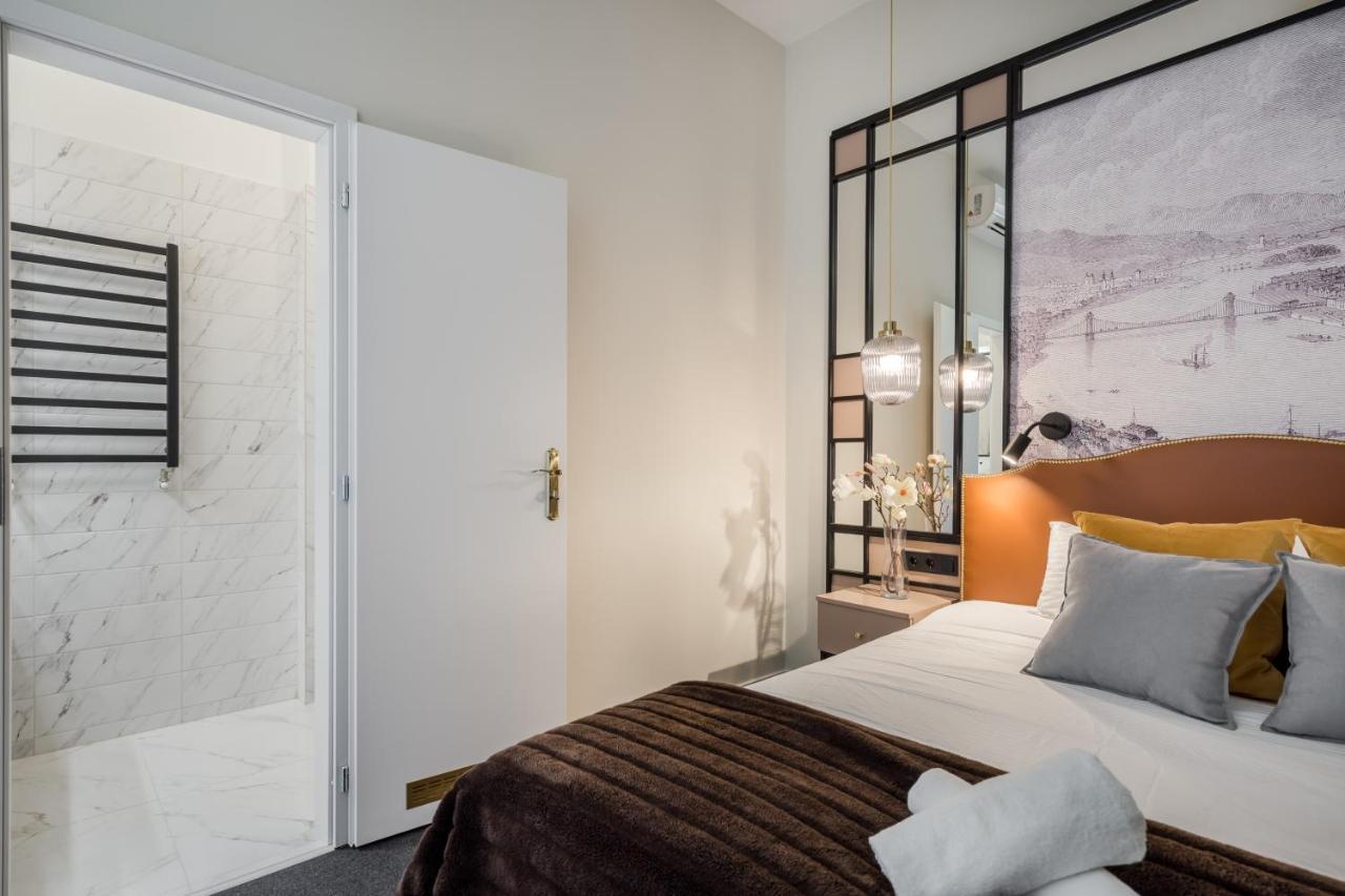 Astoria Boutique Suites- Best Location By Bqa بودابست المظهر الخارجي الصورة