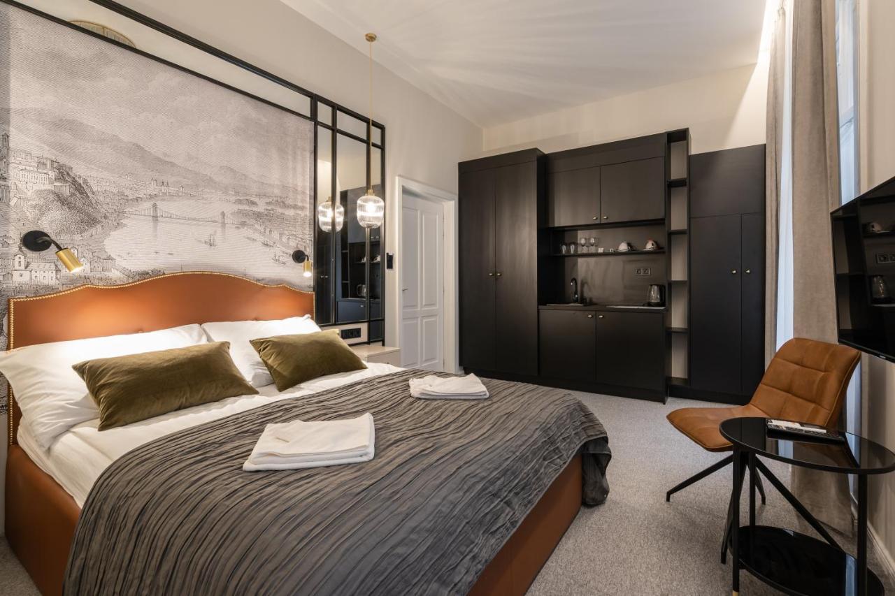 Astoria Boutique Suites- Best Location By Bqa بودابست المظهر الخارجي الصورة