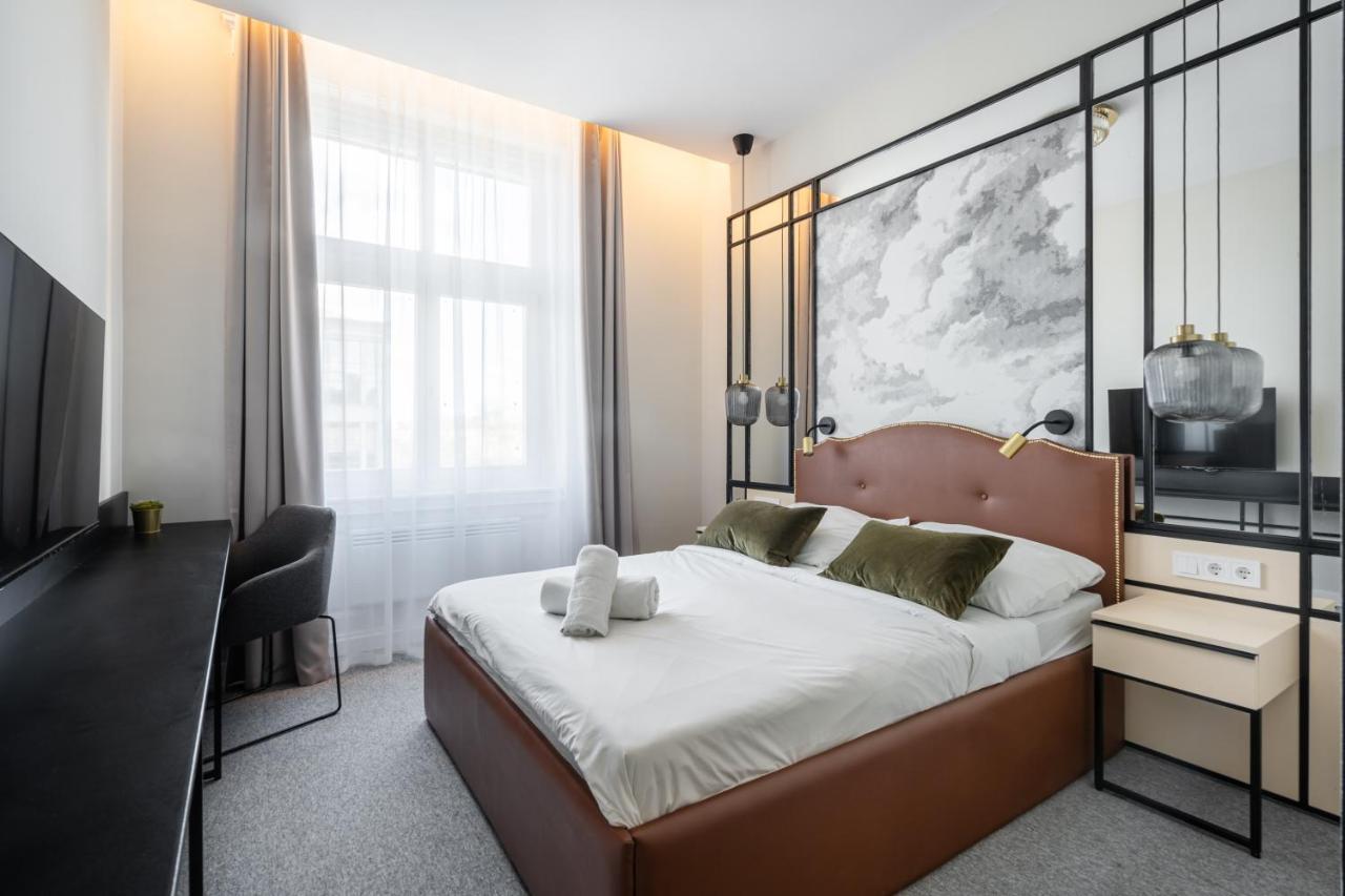 Astoria Boutique Suites- Best Location By Bqa بودابست المظهر الخارجي الصورة